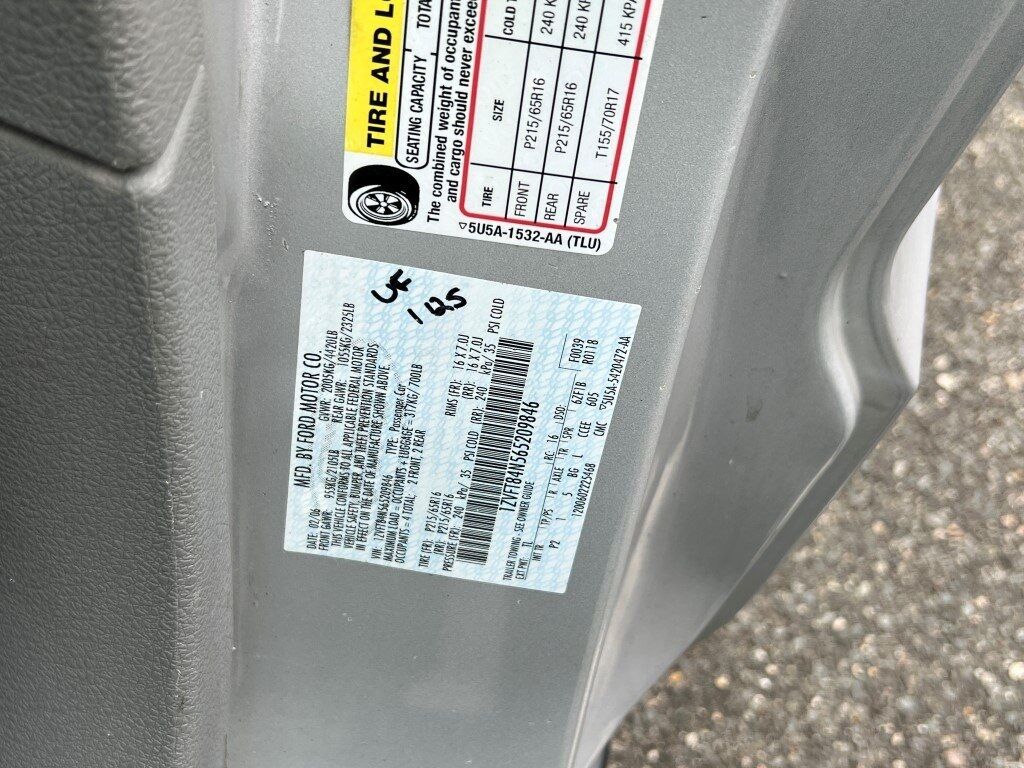 2006 Ford Mustang V6 Deluxe Ashland VA