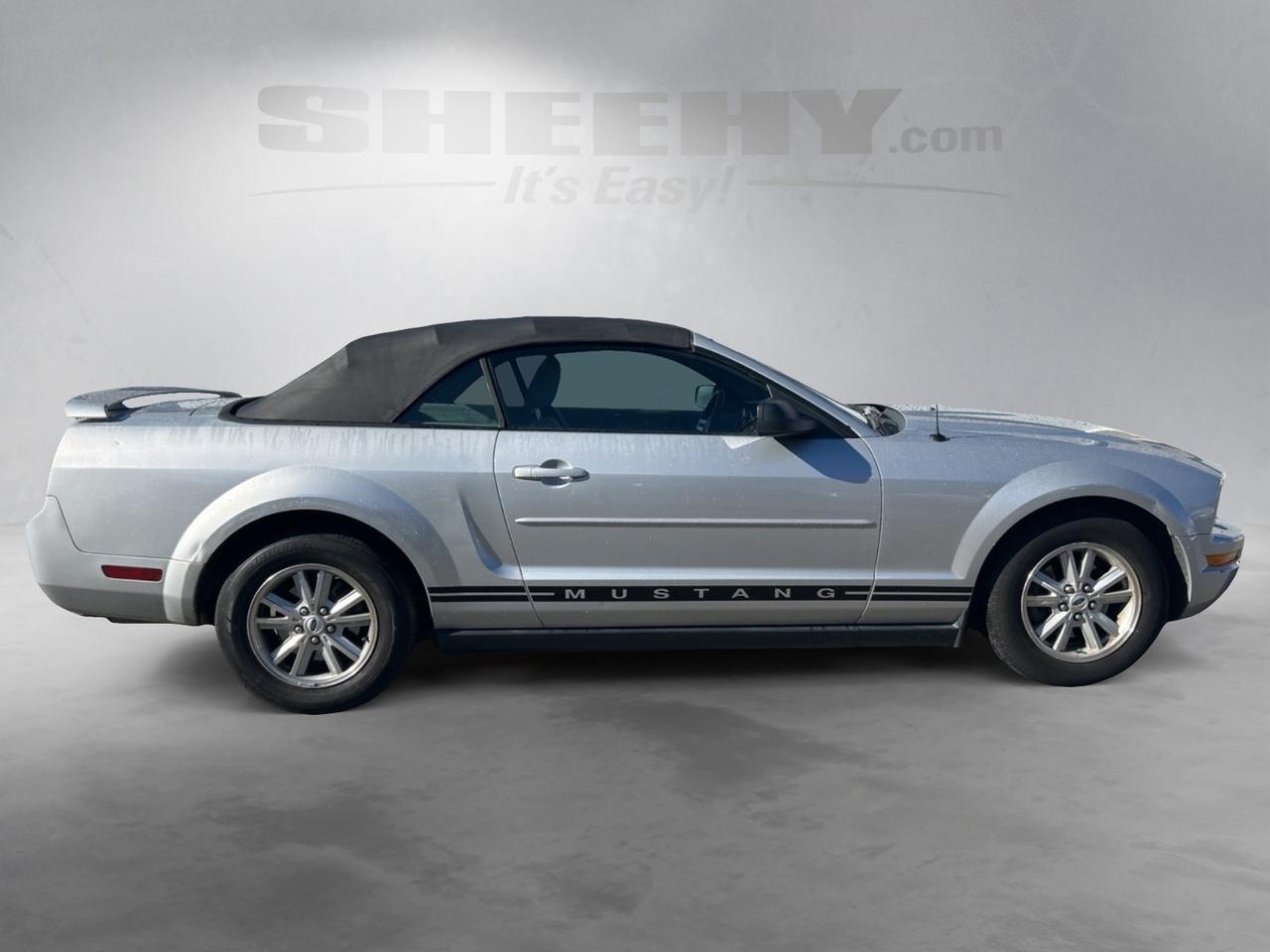 2006 Ford Mustang V6 Deluxe Ashland VA