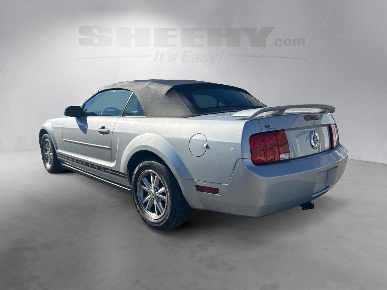2006 Ford Mustang V6 Deluxe Ashland VA