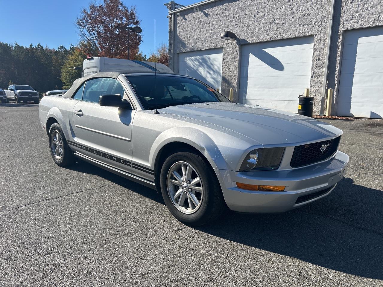2006 Ford Mustang V6