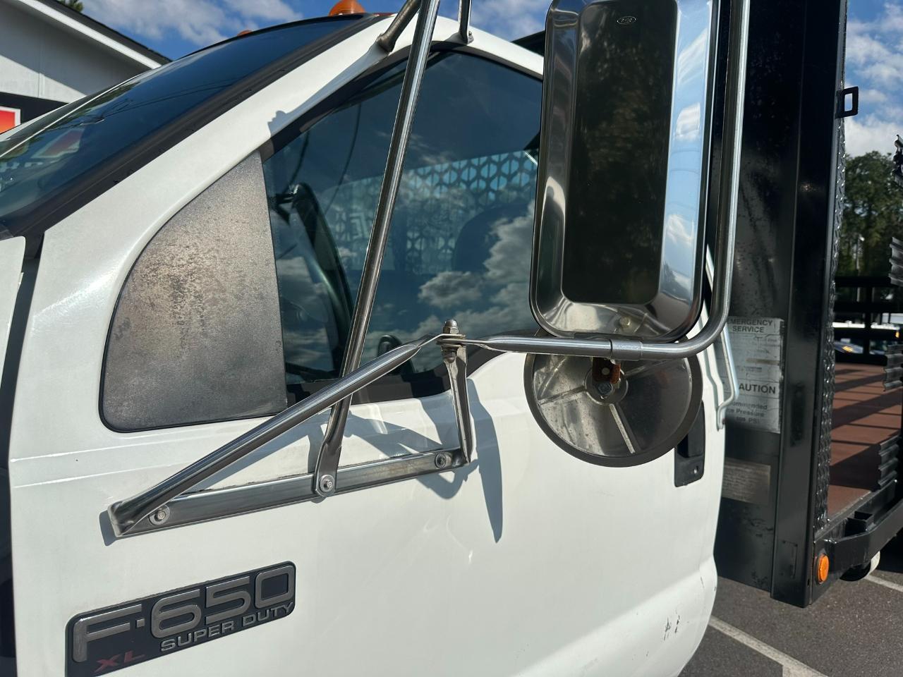 2006 Ford Super Duty F-650 Straight Frame Reg Cab XLT Jacksonville FL