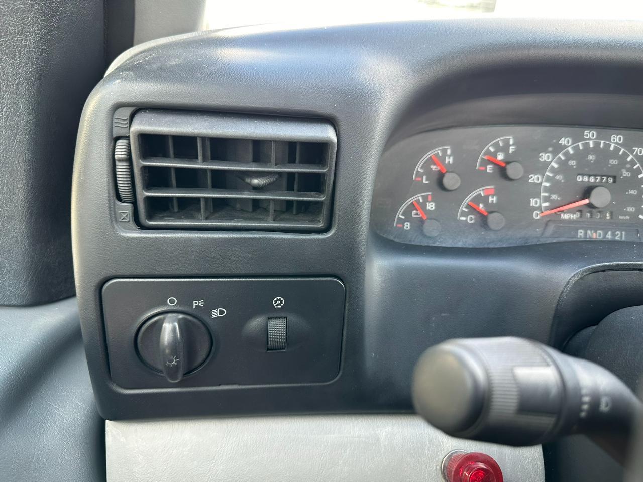 2006 Ford Super Duty F-650 Straight Frame Reg Cab XLT Jacksonville FL