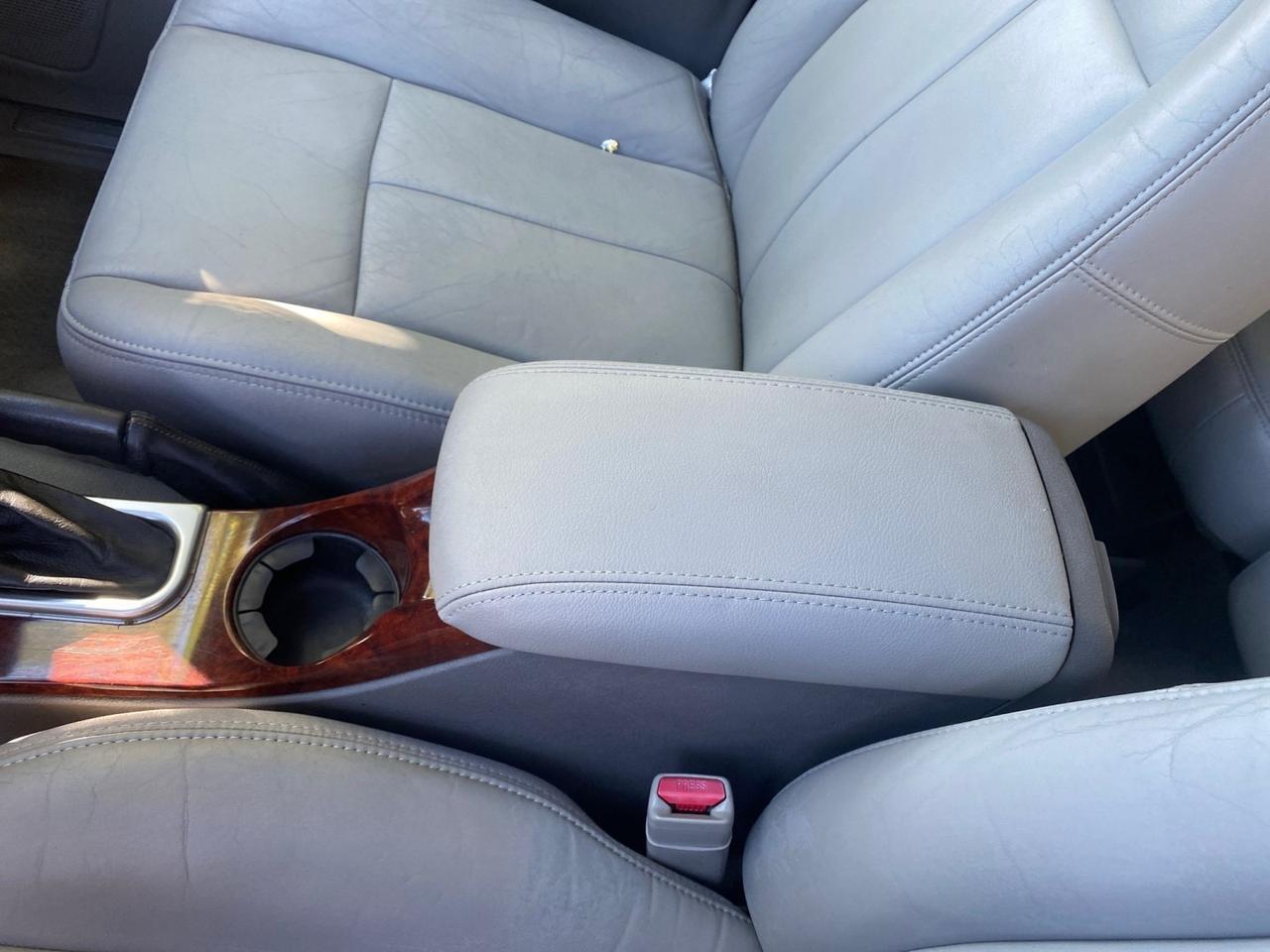 2006 GMC Envoy Denali LOW MILES 49,532 4WD SUNROOF Pompano Beach FL