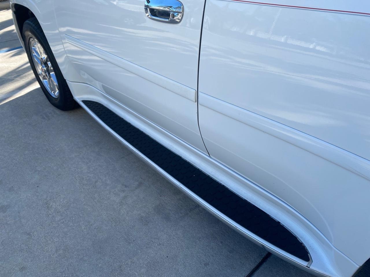 2006 GMC Envoy Denali LOW MILES 49,532 4WD SUNROOF Pompano Beach FL