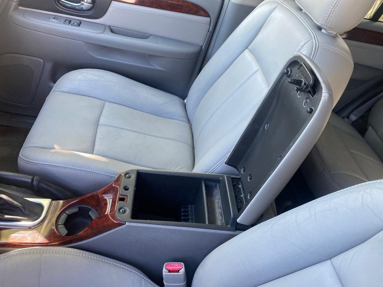 2006 GMC Envoy Denali LOW MILES 49,532 4WD SUNROOF Pompano Beach FL