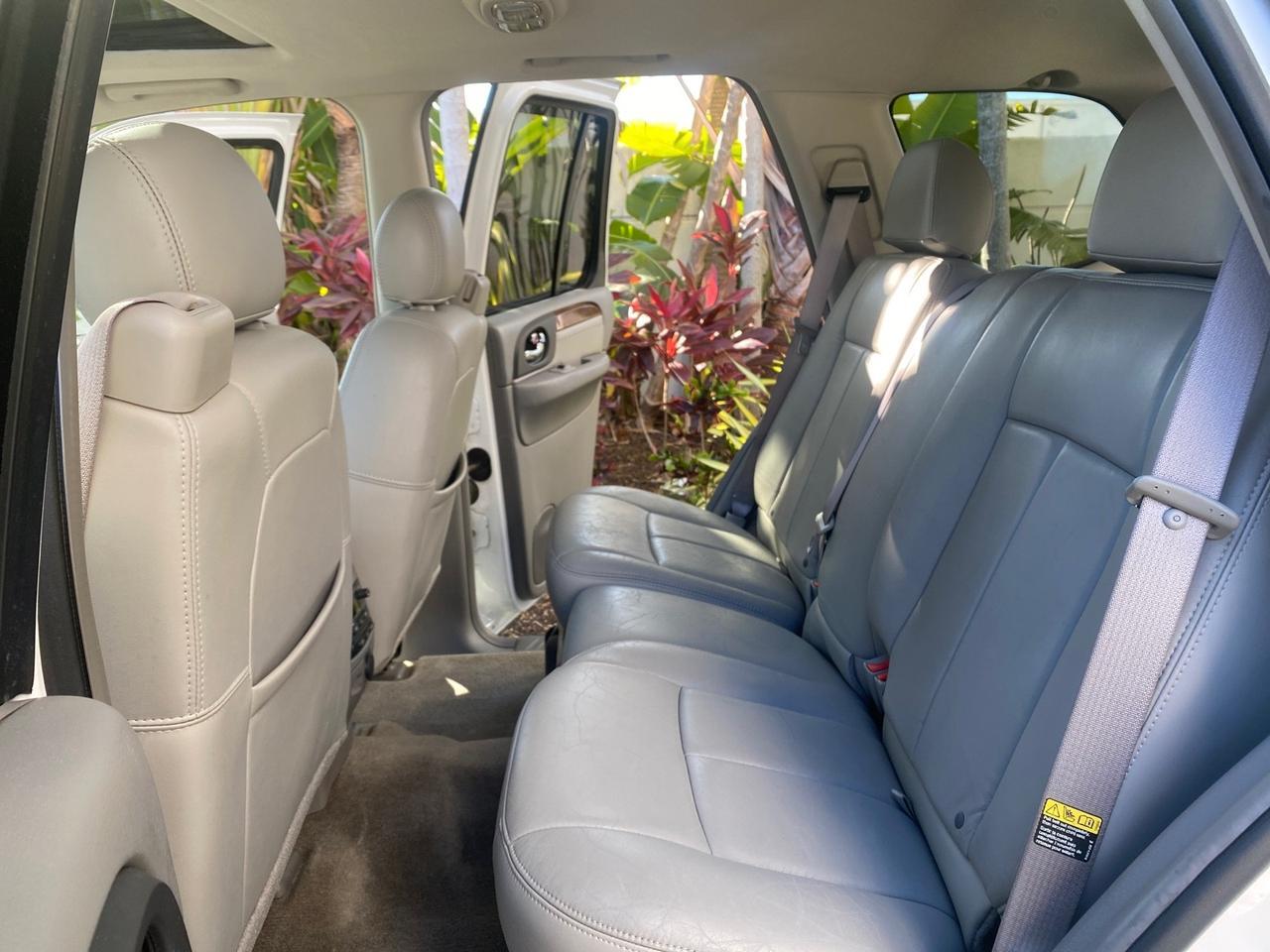 2006 GMC Envoy Denali LOW MILES 49,532 4WD SUNROOF Pompano Beach FL