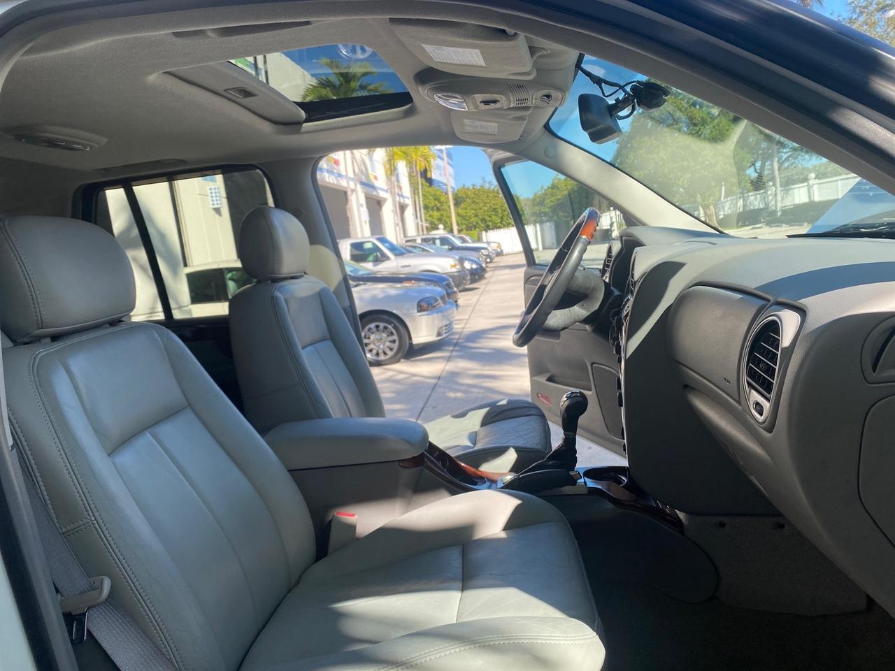 2006 GMC Envoy Denali LOW MILES 49,532 4WD SUNROOF Pompano Beach FL