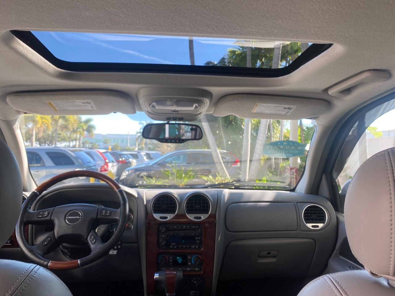 2006 GMC Envoy Denali LOW MILES 49,532 4WD SUNROOF Pompano Beach FL