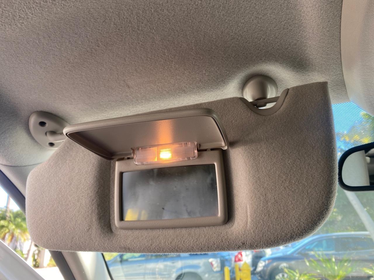 2006 GMC Envoy Denali LOW MILES 49,532 4WD SUNROOF Pompano Beach FL