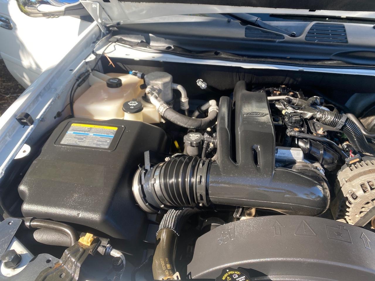 2006 GMC Envoy Denali LOW MILES 49,532 4WD SUNROOF Pompano Beach FL