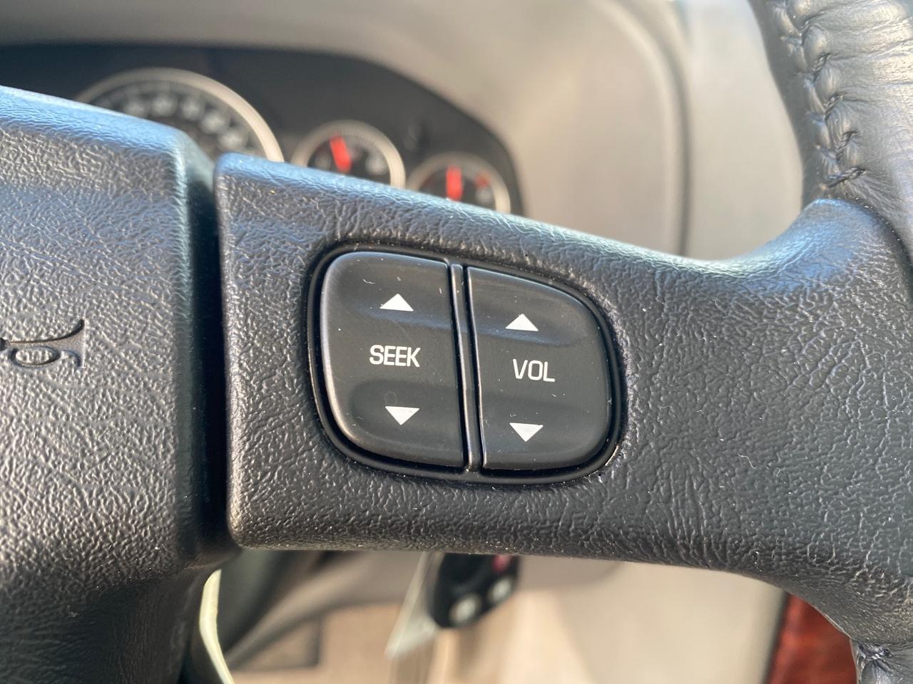 2006 GMC Envoy Denali LOW MILES 49,532 4WD SUNROOF Pompano Beach FL