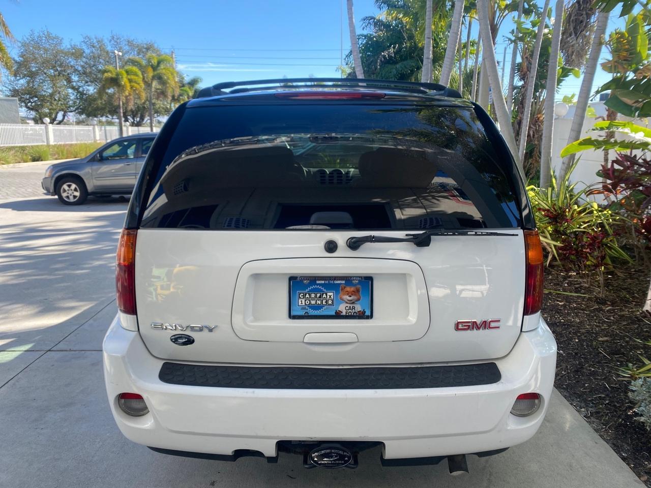 2006 GMC Envoy Denali LOW MILES 49,532 4WD SUNROOF Pompano Beach FL