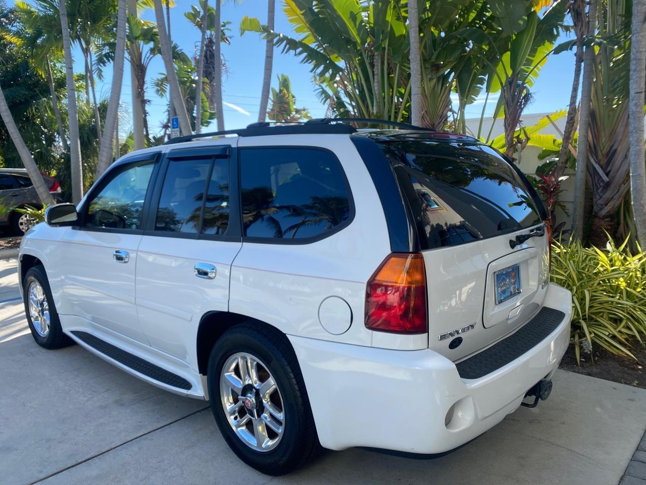 2006 GMC Envoy Denali LOW MILES 49,532 4WD SUNROOF Pompano Beach FL
