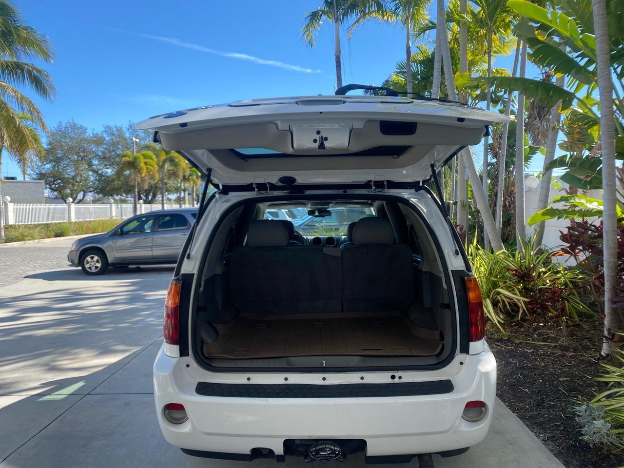 2006 GMC Envoy Denali LOW MILES 49,532 4WD SUNROOF Pompano Beach FL