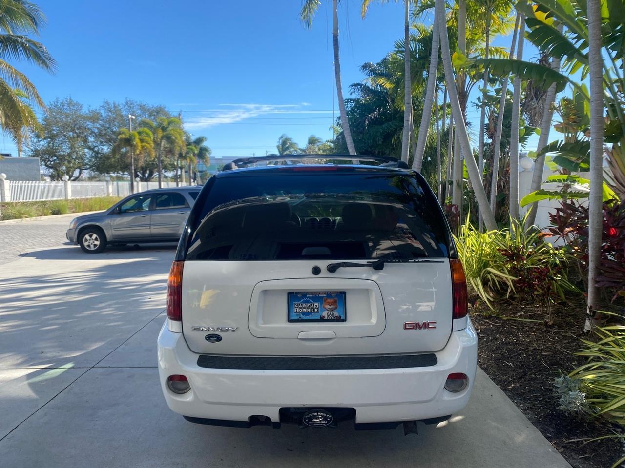 2006 GMC Envoy Denali LOW MILES 49,532 4WD SUNROOF Pompano Beach FL