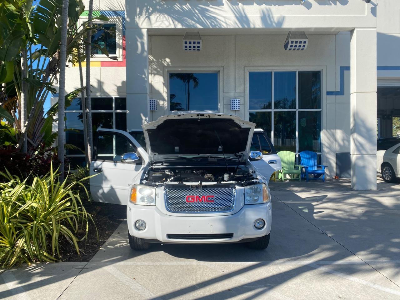 2006 GMC Envoy Denali LOW MILES 49,532 4WD SUNROOF Pompano Beach FL