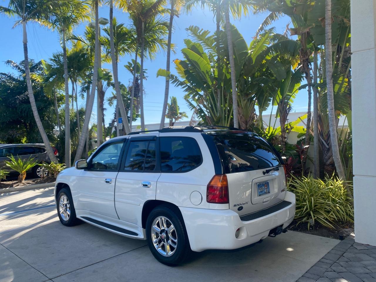 2006 GMC Envoy Denali LOW MILES 49,532 4WD SUNROOF Pompano Beach FL
