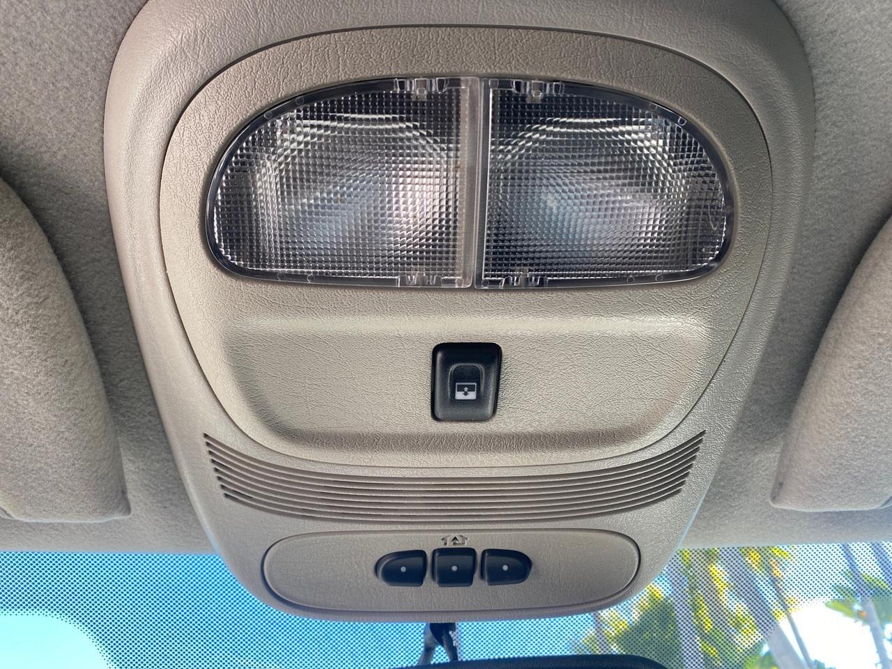 2006 GMC Envoy Denali LOW MILES 49,532 4WD SUNROOF Pompano Beach FL