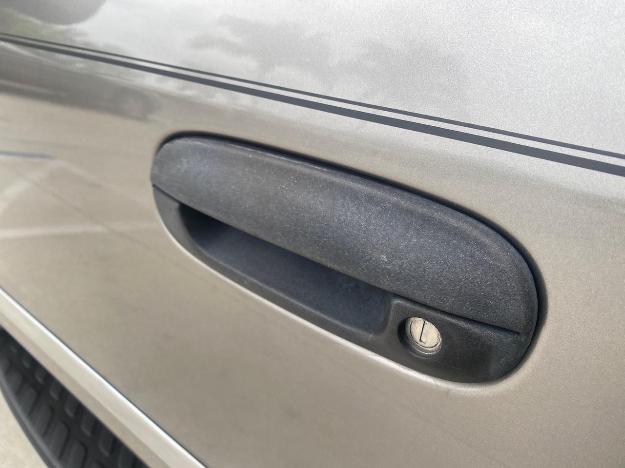 2006 GMC Envoy SLE LOW MILES 58,460 1 OWNER Pompano Beach FL