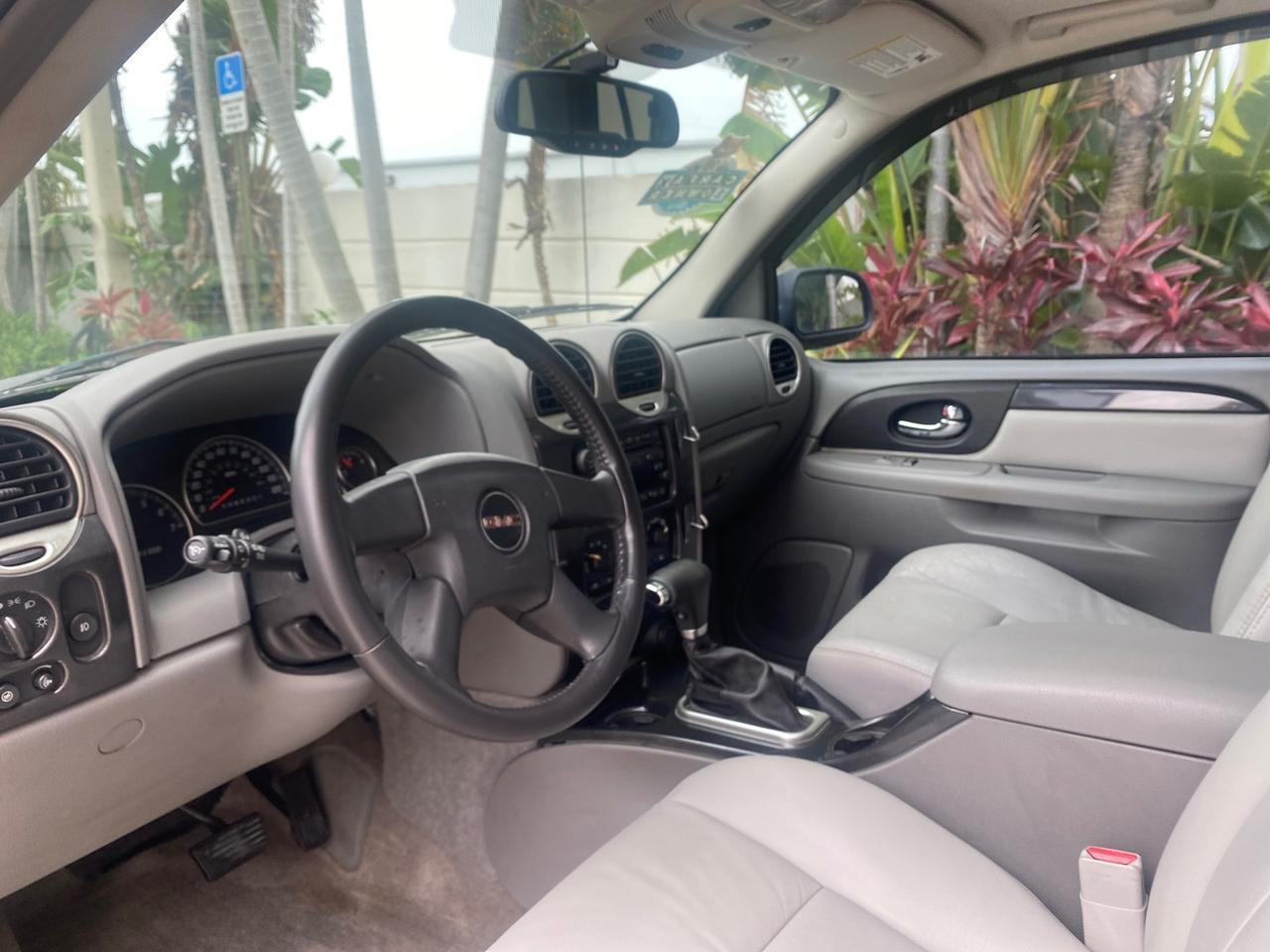 2006 GMC Envoy SLE LOW MILES 58,460 1 OWNER Pompano Beach FL