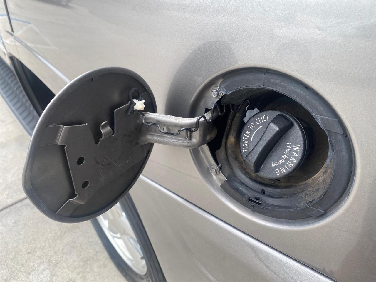 2006 GMC Envoy SLE LOW MILES 58,460 1 OWNER Pompano Beach FL