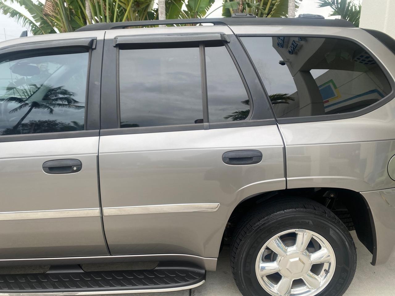 2006 GMC Envoy SLE LOW MILES 58,460 1 OWNER Pompano Beach FL