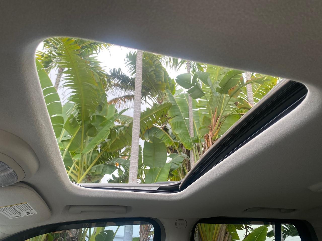 2006 GMC Envoy SLE LOW MILES 58,460 1 OWNER Pompano Beach FL