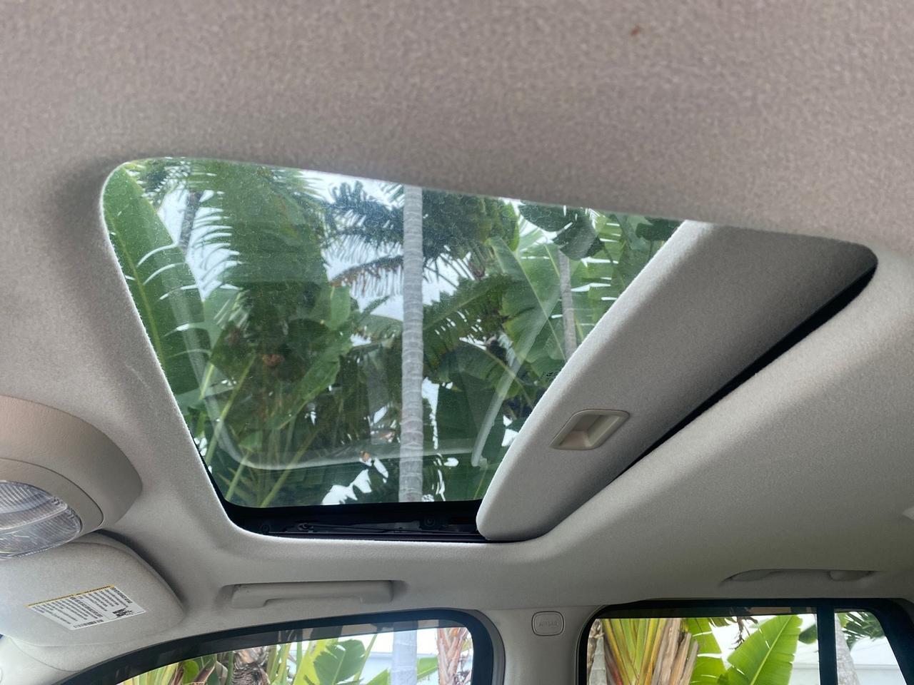 2006 GMC Envoy SLE LOW MILES 58,460 1 OWNER Pompano Beach FL