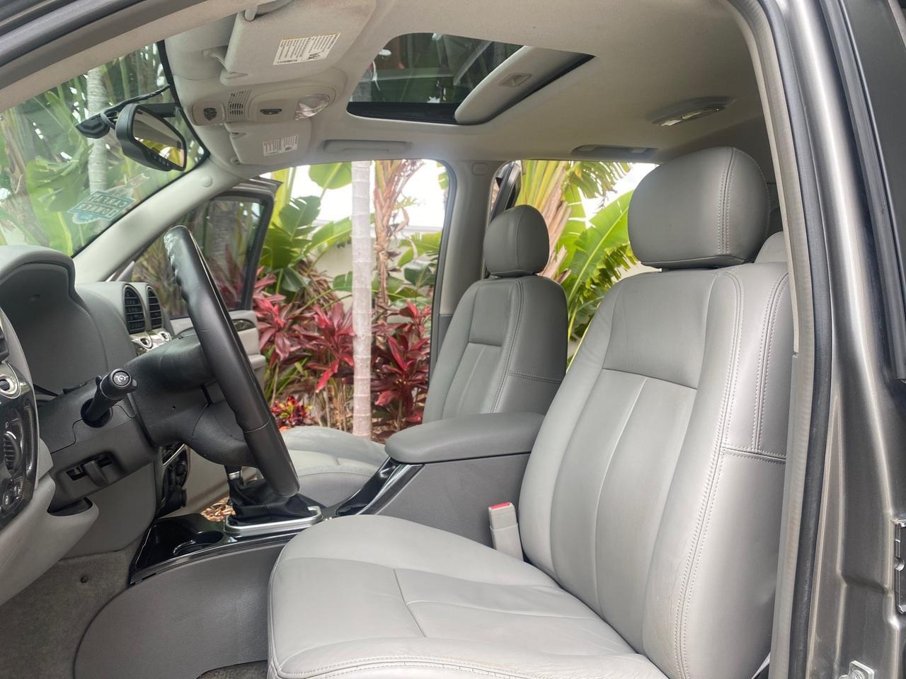 2006 GMC Envoy SLE LOW MILES 58,460 1 OWNER Pompano Beach FL