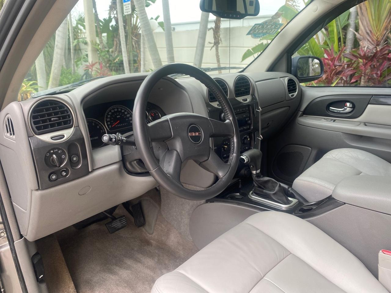 2006 GMC Envoy SLE LOW MILES 58,460 1 OWNER Pompano Beach FL