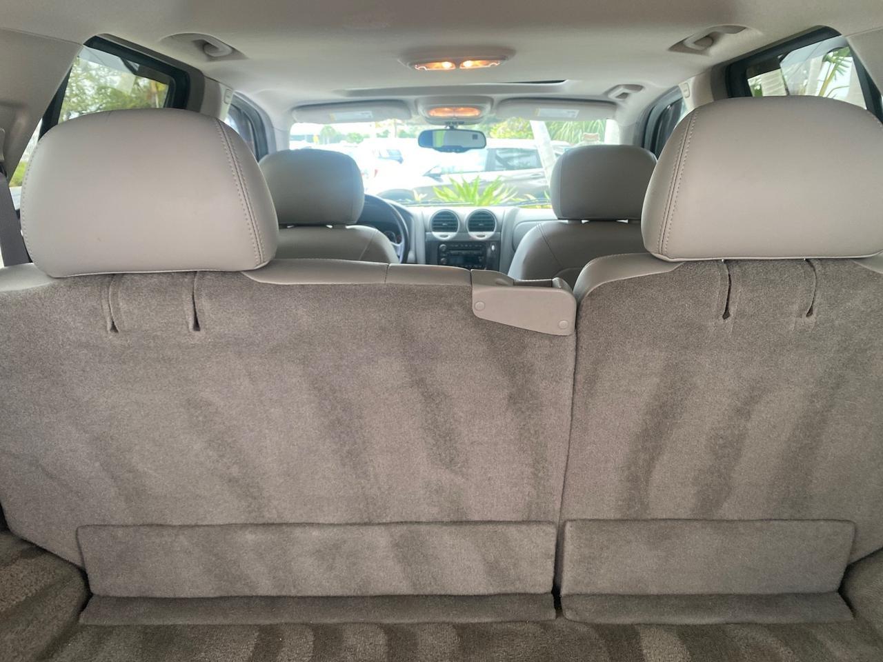 2006 GMC Envoy SLE LOW MILES 58,460 1 OWNER Pompano Beach FL