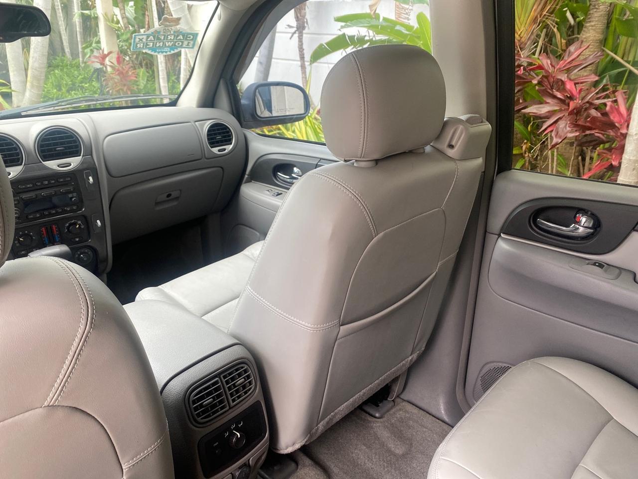 2006 GMC Envoy SLE LOW MILES 58,460 1 OWNER Pompano Beach FL