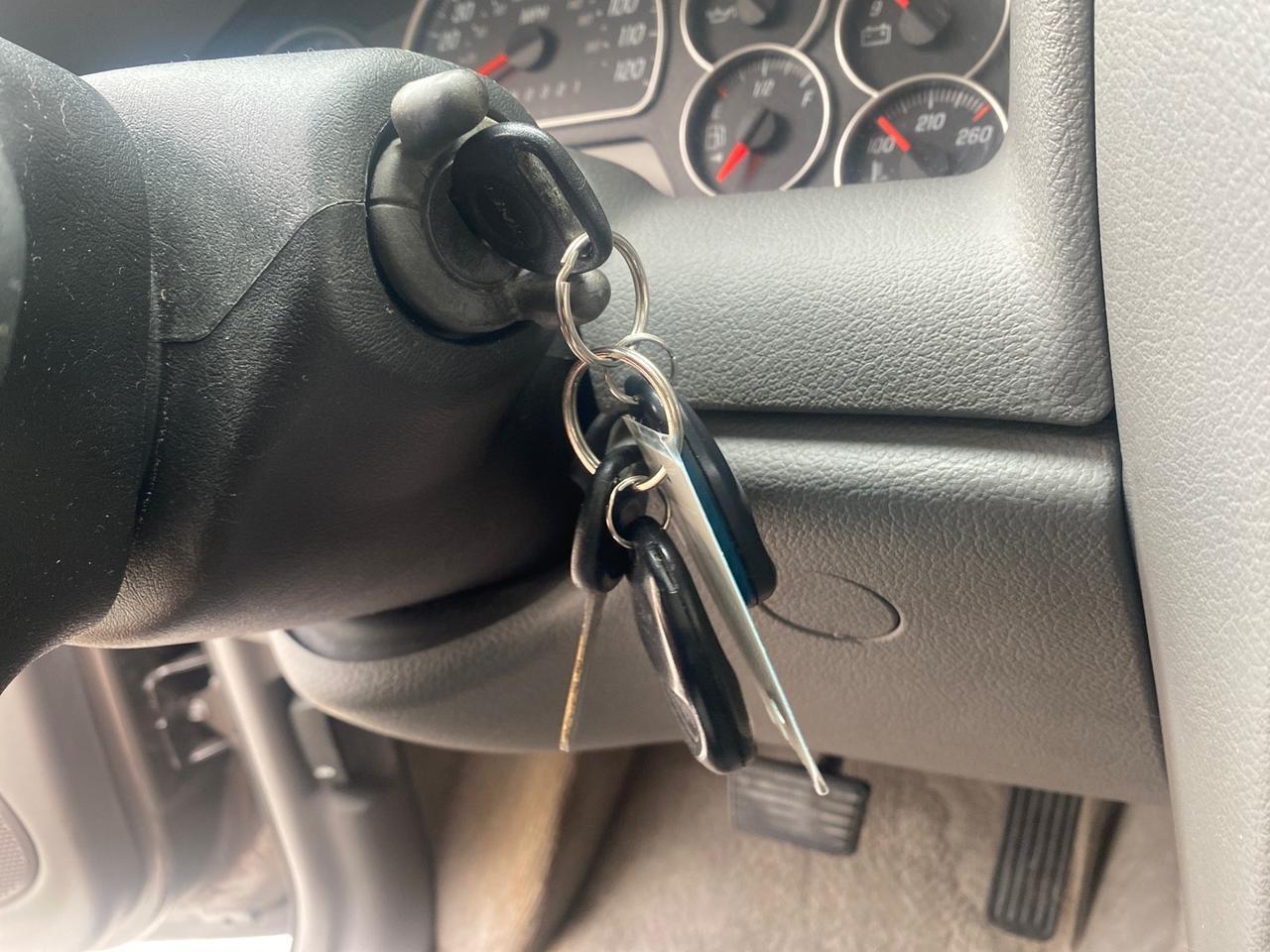 2006 GMC Envoy SLE LOW MILES 58,460 1 OWNER Pompano Beach FL