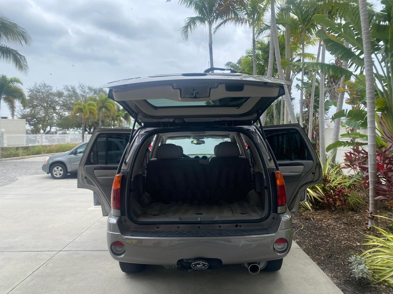2006 GMC Envoy SLE LOW MILES 58,460 1 OWNER Pompano Beach FL