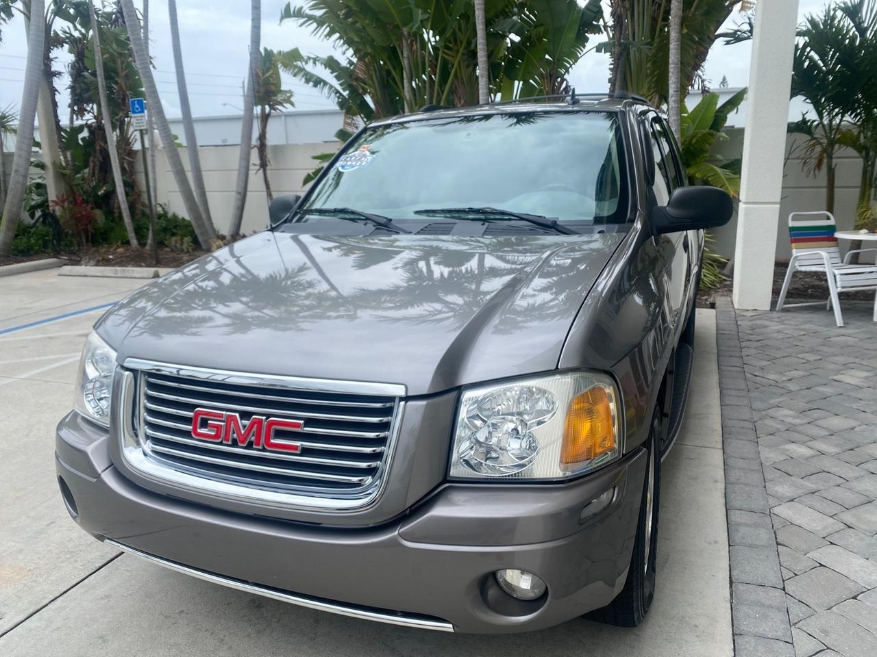2006 GMC Envoy SLE LOW MILES 58,460 1 OWNER Pompano Beach FL