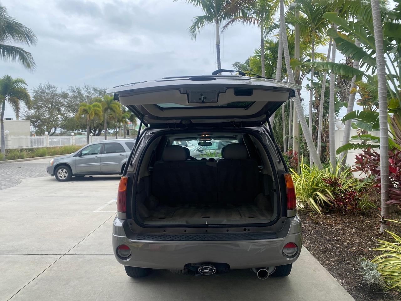 2006 GMC Envoy SLE LOW MILES 58,460 1 OWNER Pompano Beach FL