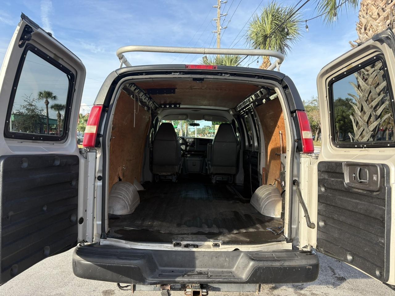 2006 GMC Savana Cargo Van Fort Pierce FL
