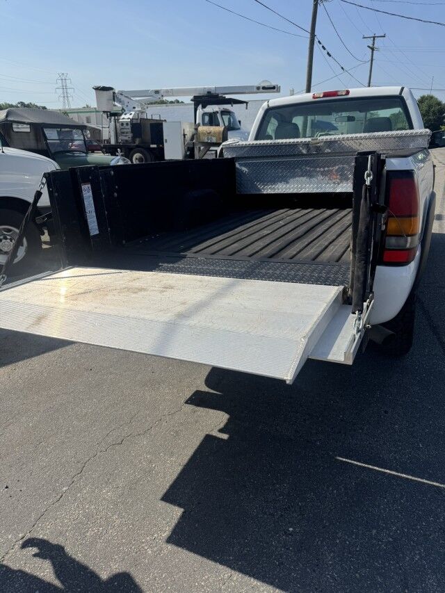 2006 GMC Sierra 2500 4x4 Dual Fuel SL Henrico VA