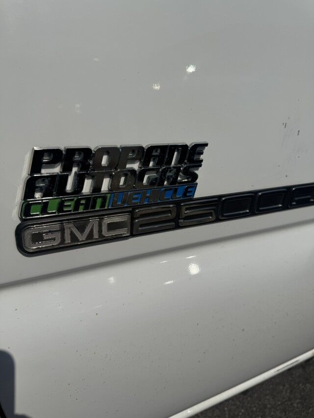 2006 GMC Sierra 2500 4x4 Dual Fuel SL Henrico VA
