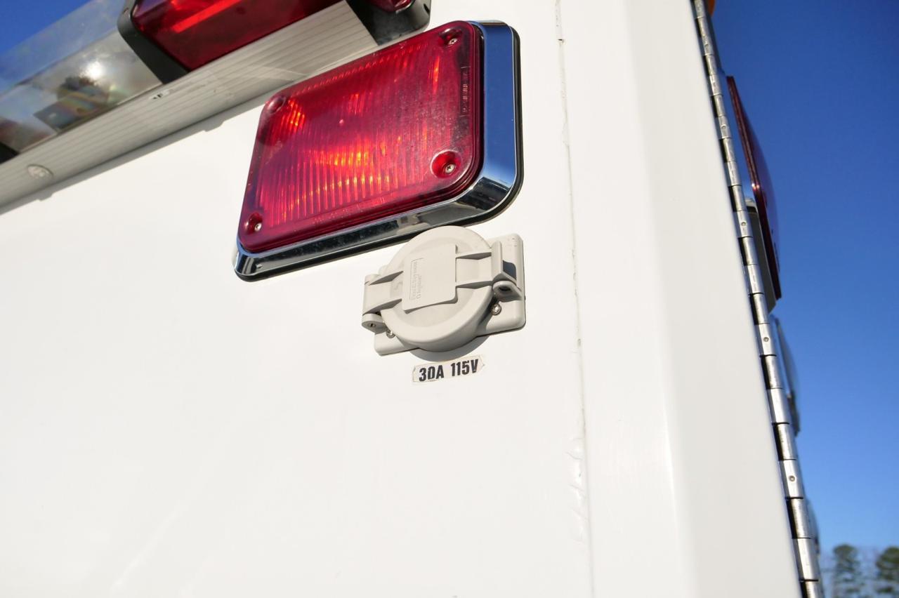 2006 GMC Sierra 3500 4X4 / Type I Ambulance / Duramax Diesel / Allison! Lincolnton NC