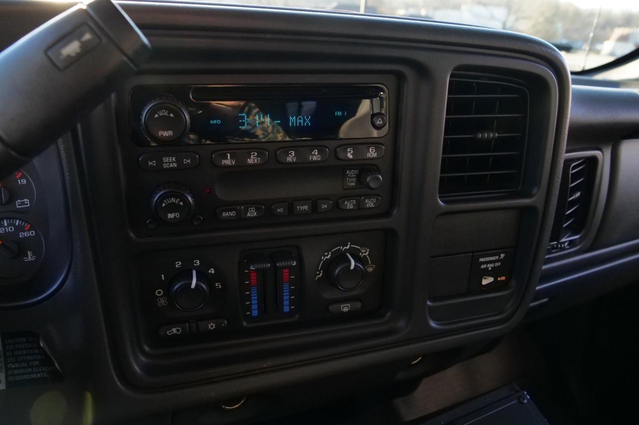 2006 GMC Sierra 3500 4X4 / Type I Ambulance / Duramax Diesel / Allison! Lincolnton NC