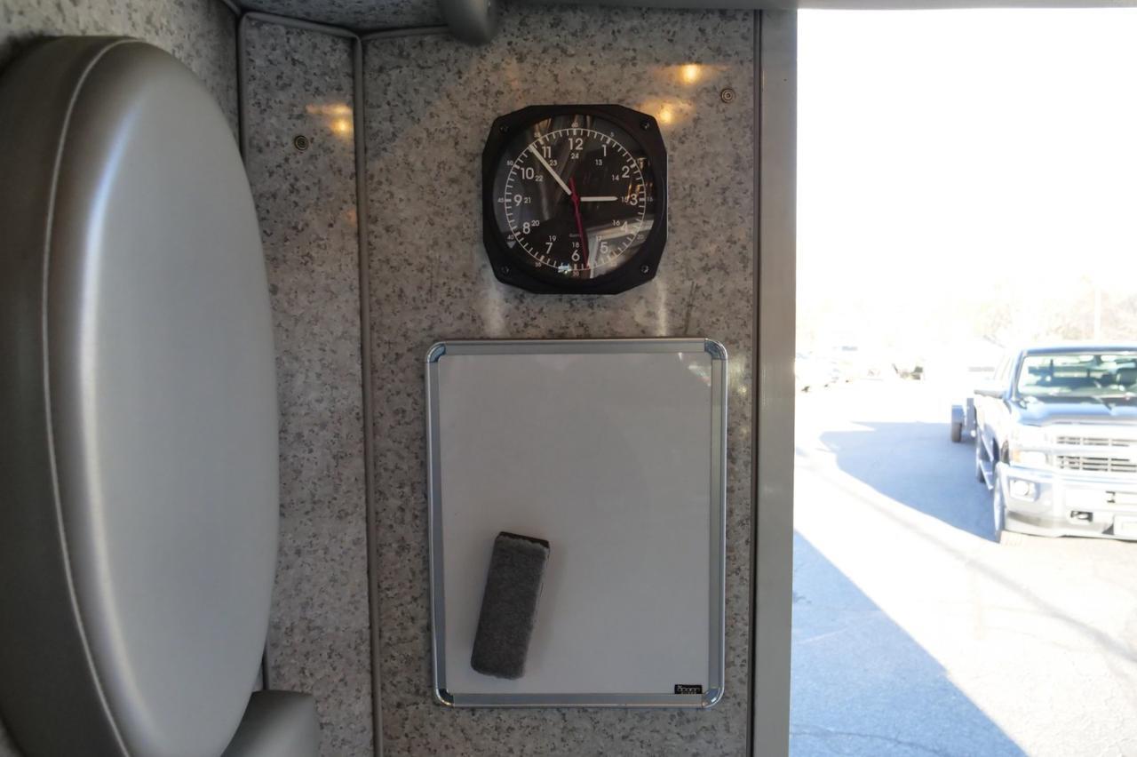 2006 GMC Sierra 3500 4X4 / Type I Ambulance / Duramax Diesel / Allison! Lincolnton NC