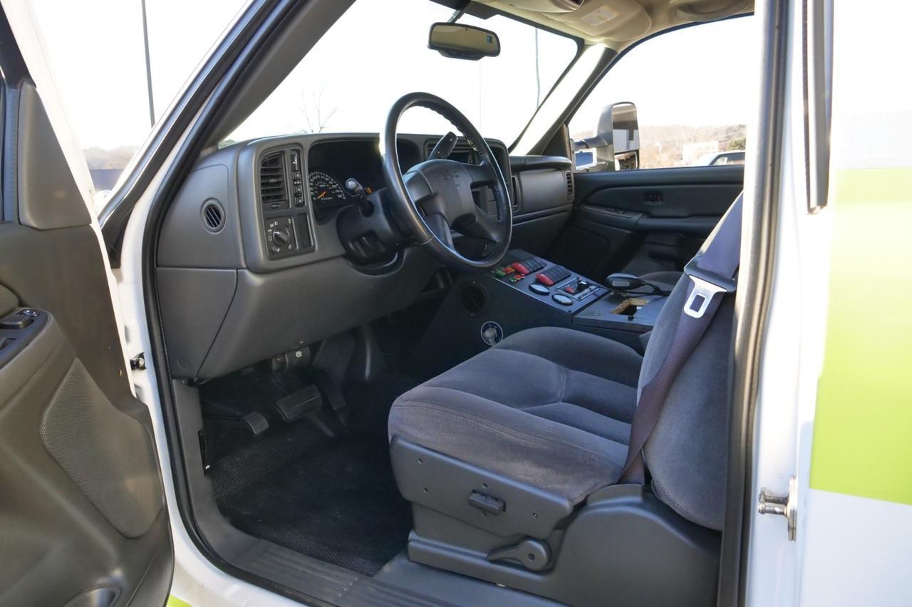 2006 GMC Sierra 3500 4X4 / Type I Ambulance / Duramax Diesel / Allison! Lincolnton NC
