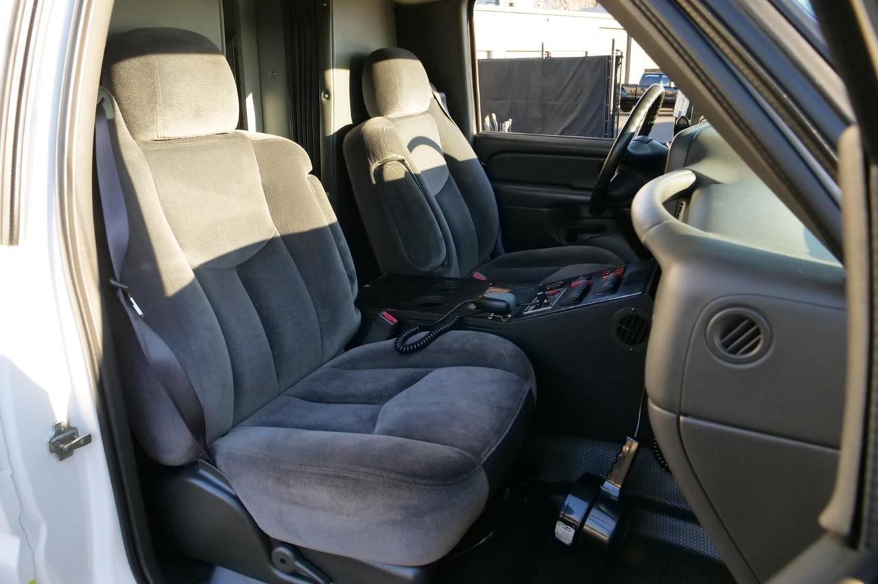 2006 GMC Sierra 3500 4X4 / Type I Ambulance / Duramax Diesel / Allison! Lincolnton NC