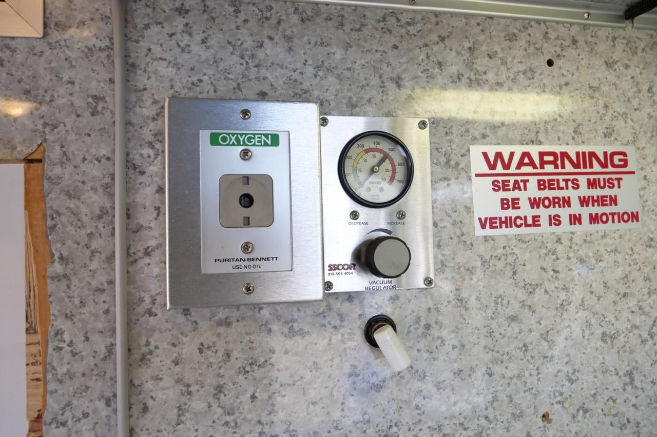 2006 GMC Sierra 3500 4X4 / Type I Ambulance / Duramax Diesel / Allison! Lincolnton NC