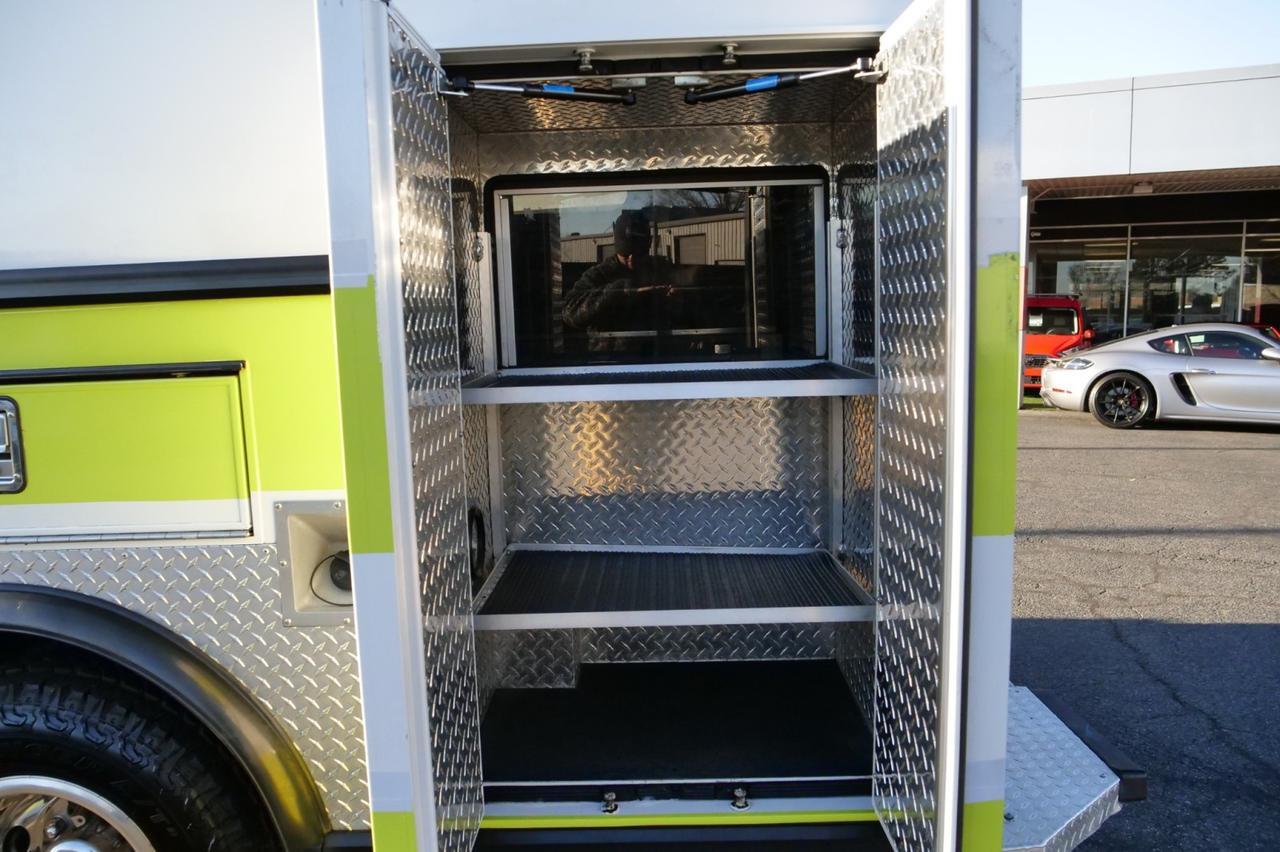 2006 GMC Sierra 3500 4X4 / Type I Ambulance / Duramax Diesel / Allison! Lincolnton NC