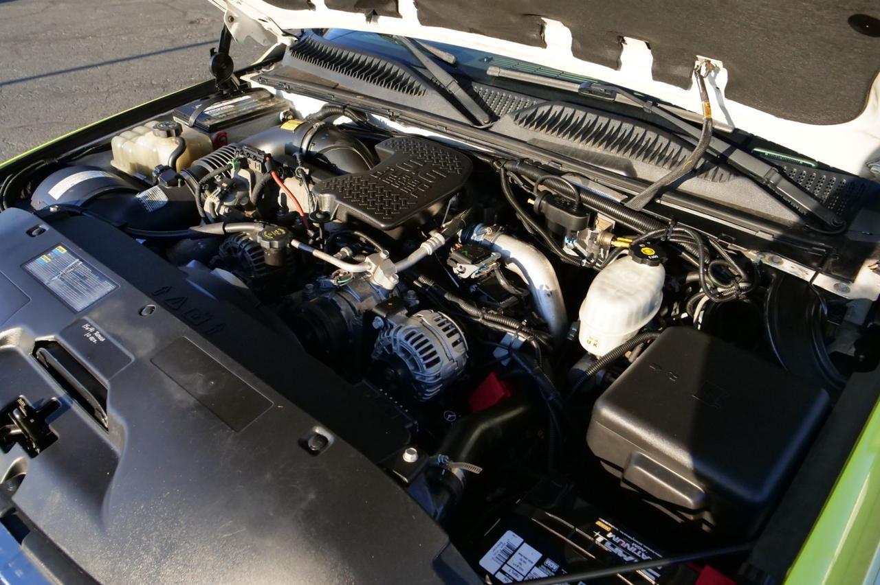 2006 GMC Sierra 3500 4X4 / Type I Ambulance / Duramax Diesel / Allison! Lincolnton NC