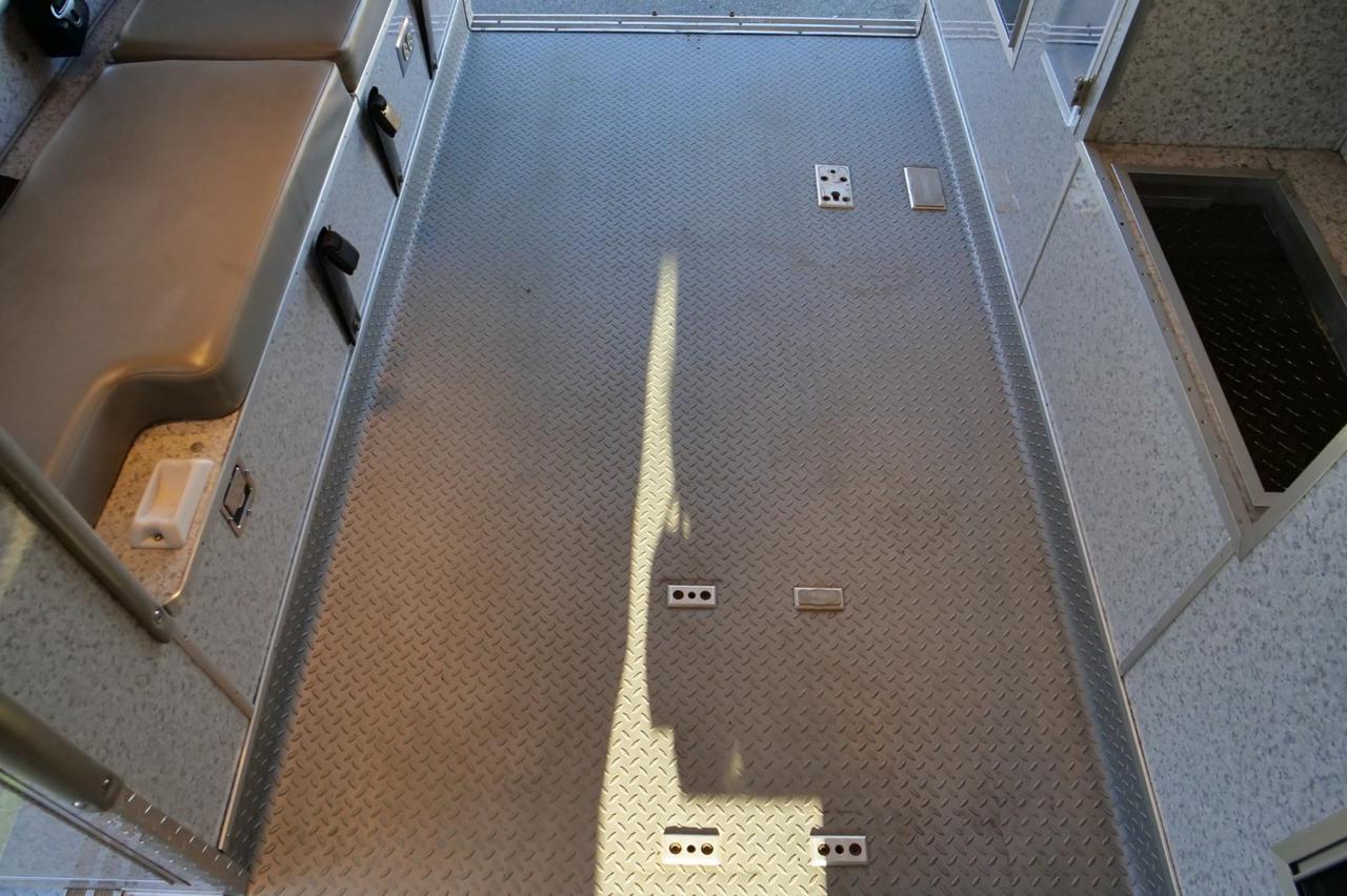 2006 GMC Sierra 3500 4X4 / Type I Ambulance / Duramax Diesel / Allison! Lincolnton NC