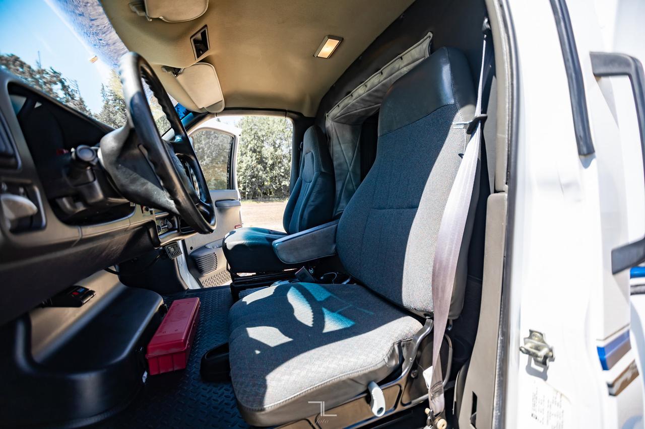 2006 GMC TC5500 4x4 Reg Cab Dually Deck Sleeper Diesel Red Deer AB