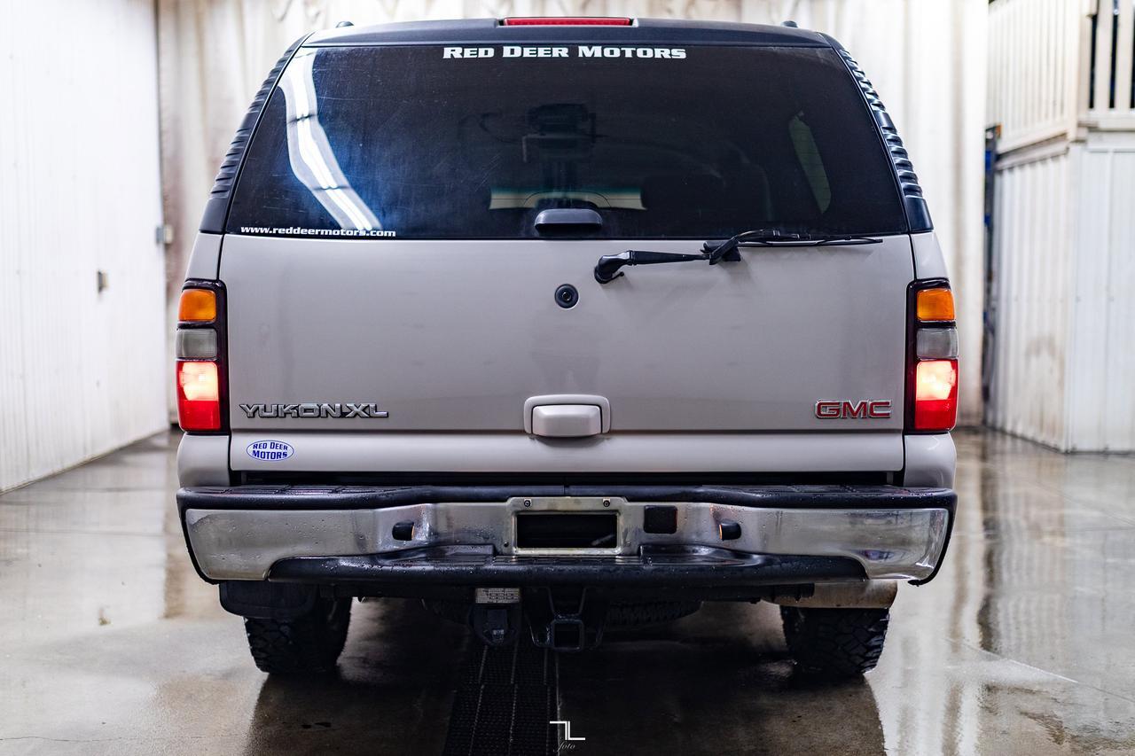 2006 GMC Yukon XL 2500 4x4 SLE PSeat Red Deer AB